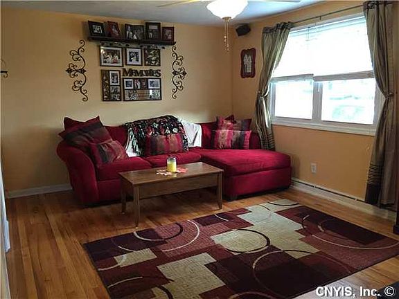 4th image of 202 Pleasantview Dr