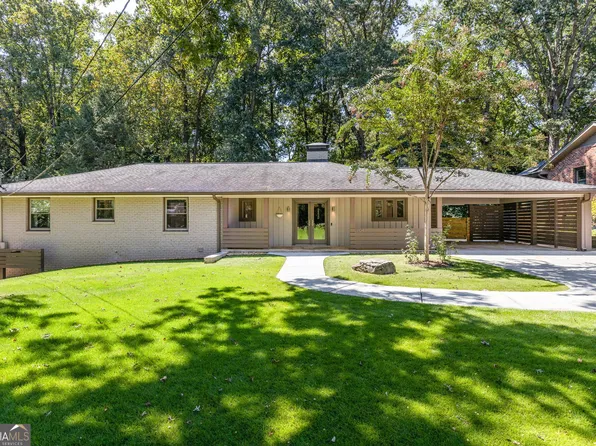 1104 Mason Woods Dr, Atlanta, GA 30329