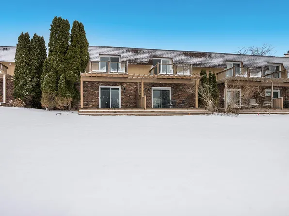 246 Peninsula Hills Dr, Traverse City, MI 49686