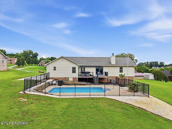 5th image of 1930 Big Buck Ln