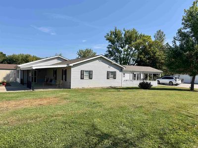 963 1st St SE, Linton, IN, 47441