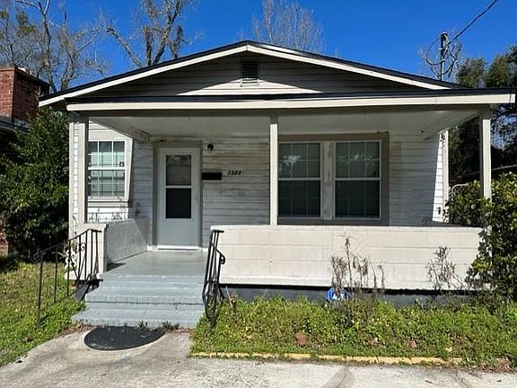 2nd image of 1323 McConihe St