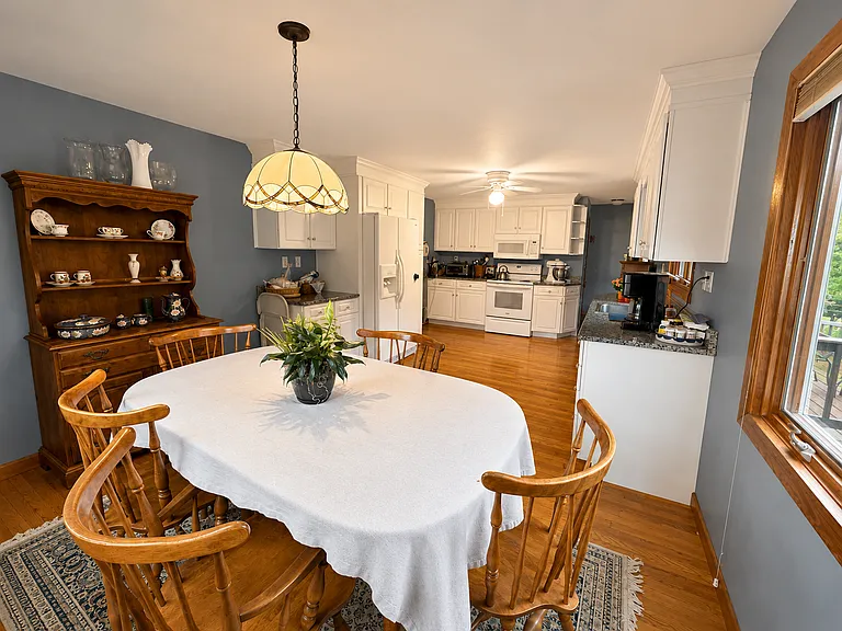 35 Dike Dr — Photo 16