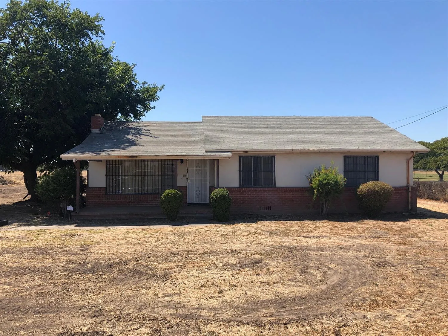 2909 Pock Ln photo 1