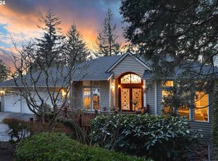 255 SW Alderidge Dr, Portland, OR 97225