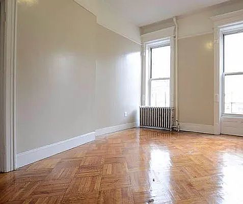 2nd image of 335 Hancock St #1