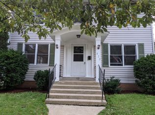 820-822 Iowa Ave, Aurora, IL 60506