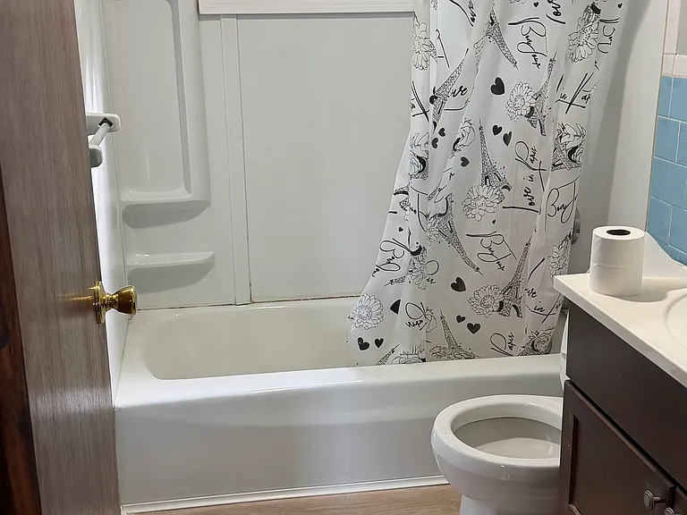 221 Nashua St #4 — Photo 1
