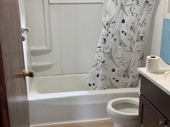 221 Nashua St #4