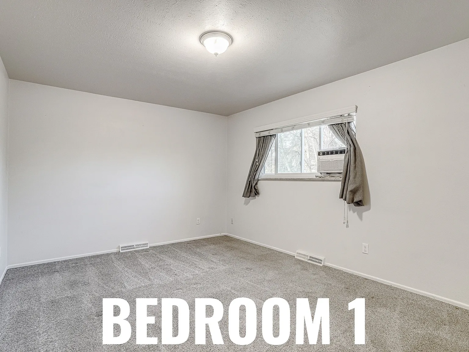 2860 S Golden Way — Photo 4