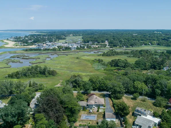 101 Rendezvous Lane, Barnstable, MA 02630