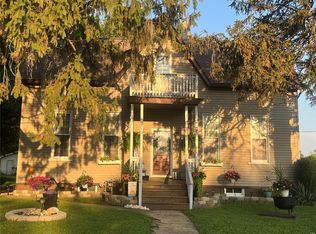 110 S Duncan St, Marine, IL