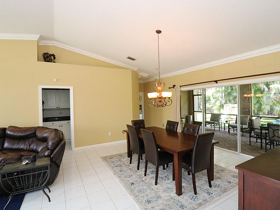 Home For Sale In Saratoga