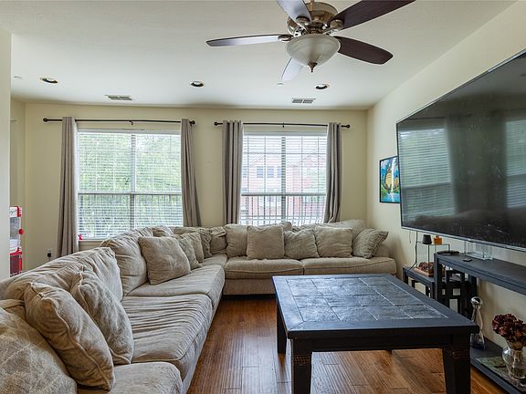 4th image of 2529 Jacobson Dr