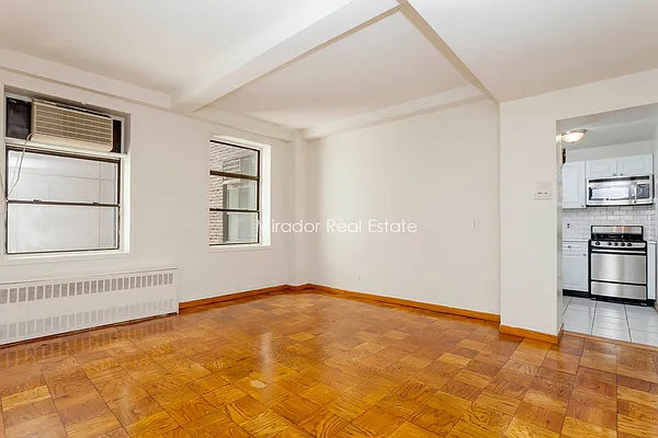 Rented by Mirador Real Estate | media 2