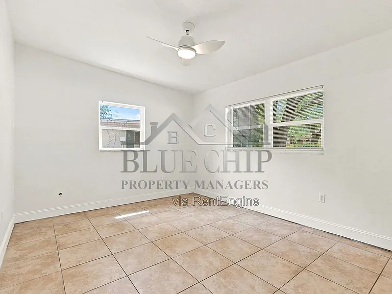 6714 Nina Rosa Dr — Photo 23