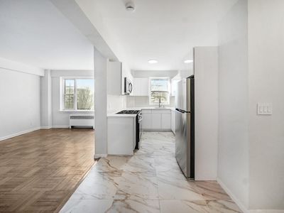 220 Pelham Road #5A, New Rochelle, NY, 10805