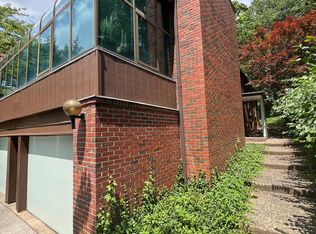 1525 Williams Blvd, Springfield, IL 62704