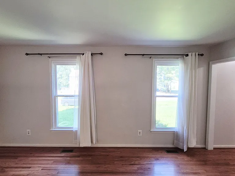 9019 Double Tree Ln — Photo 6