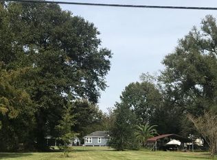 810 Grigsby Ave, Port Neches, TX 77651
