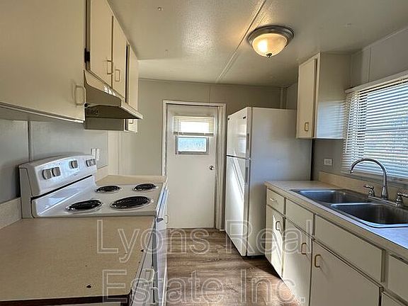 5th image of 7891 Suncoast Dr