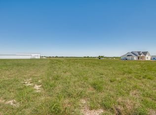 325 E Pecan Tree Rd, Waxahachie, TX 75165