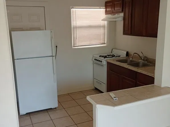 408 N Stuart Blvd #C, Eloy, AZ 85131