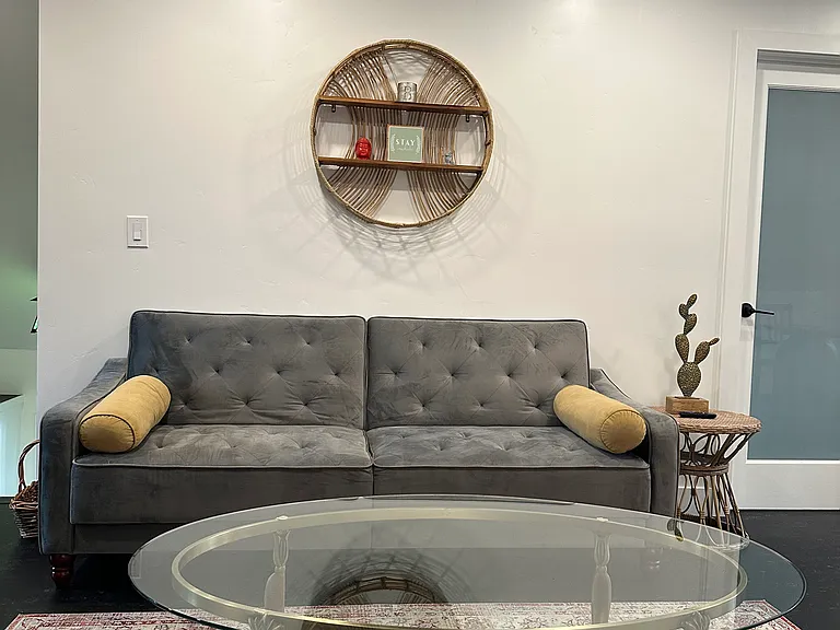 617 E Krall St #3 — Photo 5