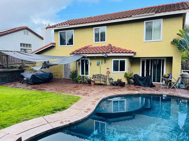1582 Drake Ct — Photo 11