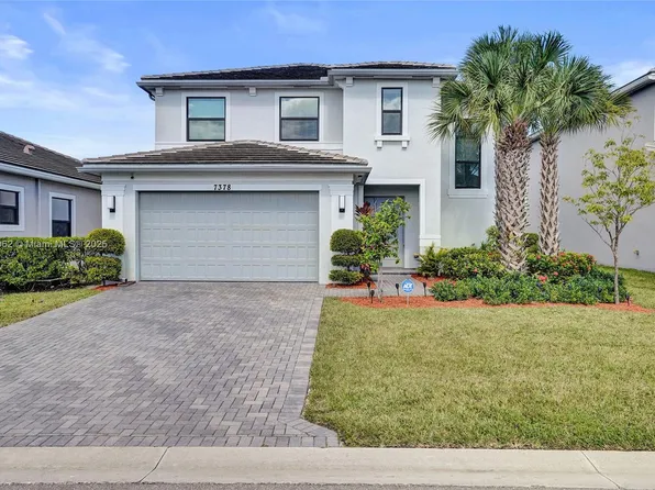 7378 Stella Ln, Lake Worth, FL 33463