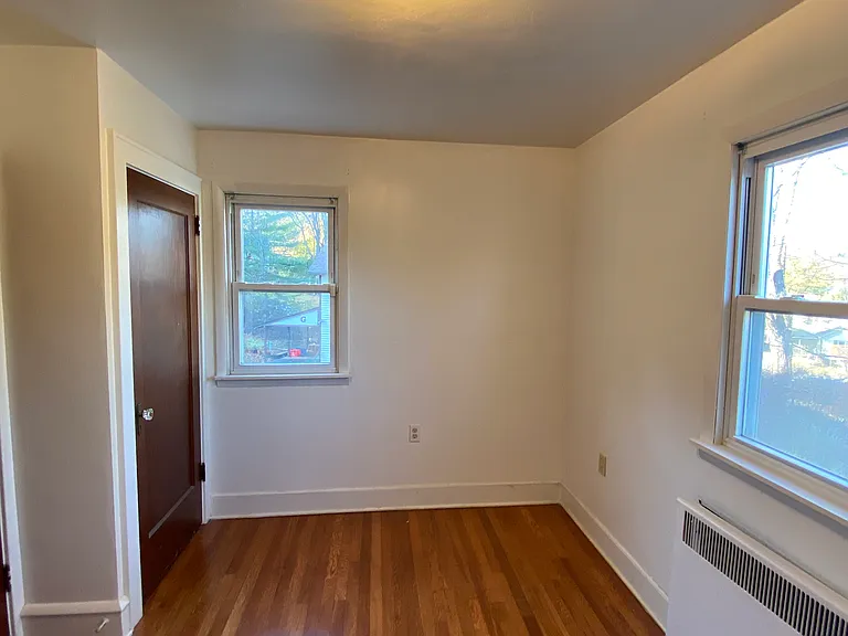 181 Main St — Photo 18