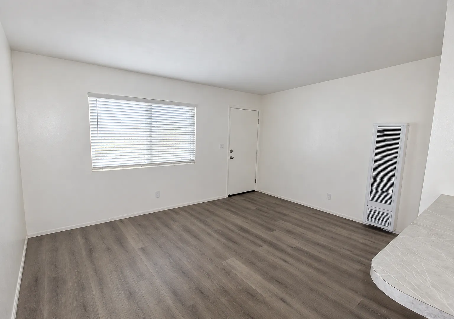 Oxnard Shores Beach Apartment — Photo 4