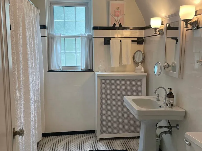 5932 N Knox Ave — Photo 6