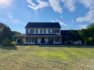 22 Silver Beech Dr, Naugatuck, CT 06770