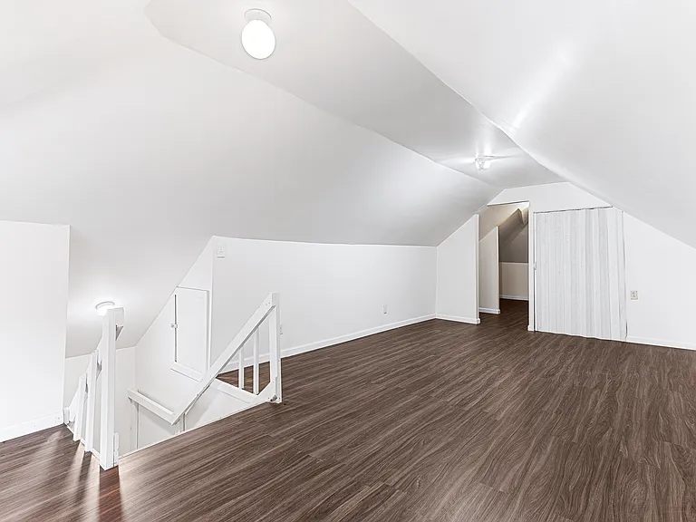 1076 N Rademacher St #1076 — Photo 14