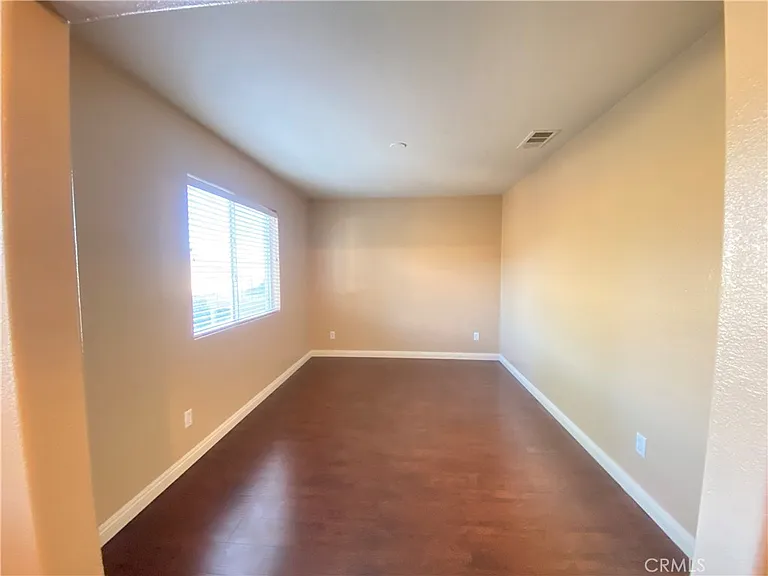 708 Hillview St — Photo 20