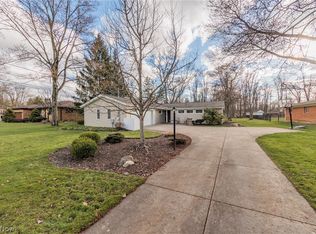 7680 N Linden Ln, Parma, OH 44130