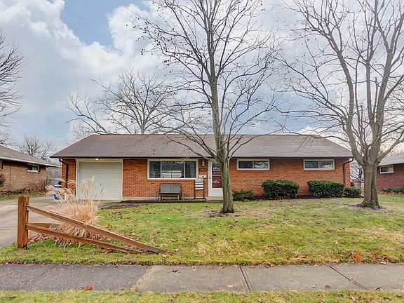 2nd image of 1402 Terry Dr