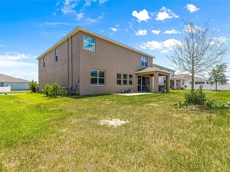 8142 SW 59th Ave — Photo 47