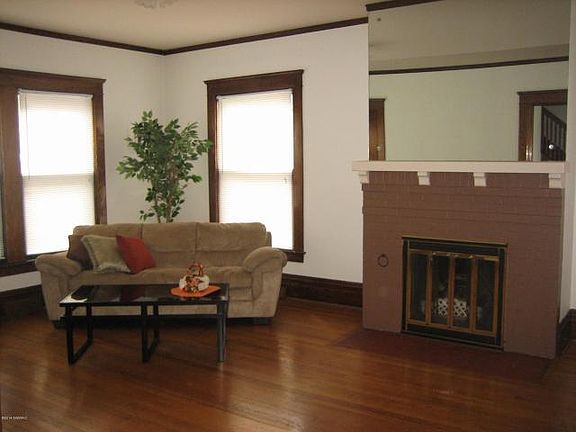 2nd image of 86 Woolnough Ave