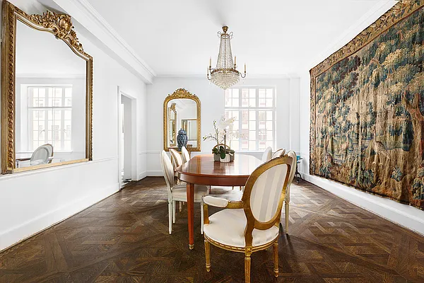 Sold by Compass | media 18