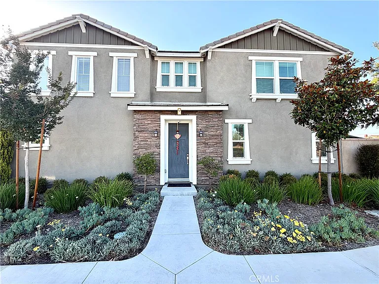 4248 Vermilion Ct — Photo 1
