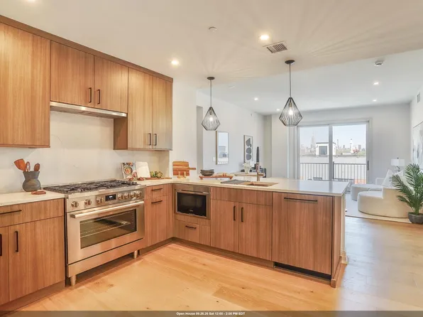 921 Madison Street image 1 of 45