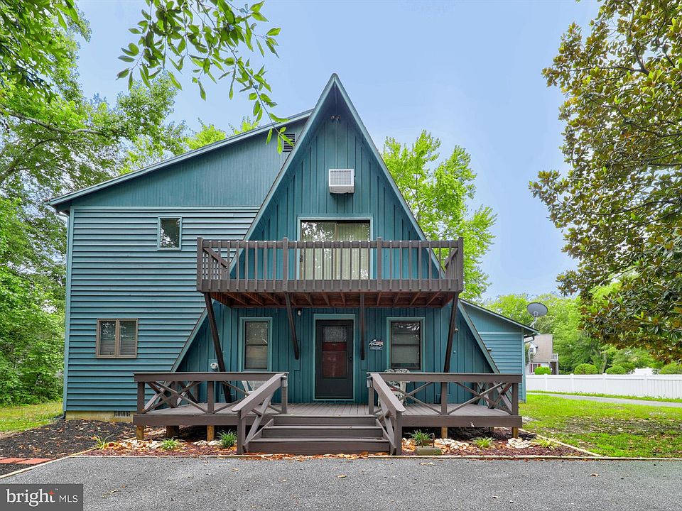 1st image of 32629 Cedar Dr