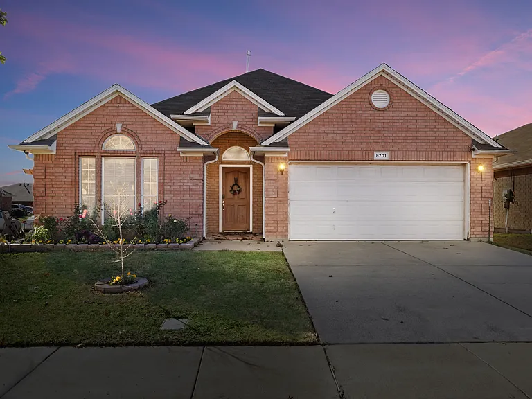 8701 Trace Ridge Pkwy — Photo 1