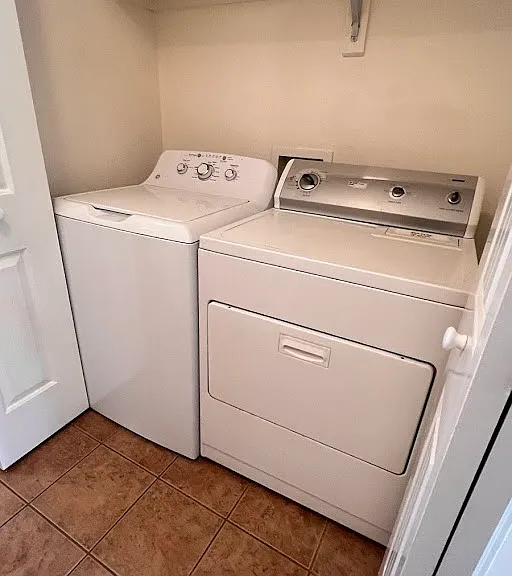 4419 W Pecan St — Photo 12