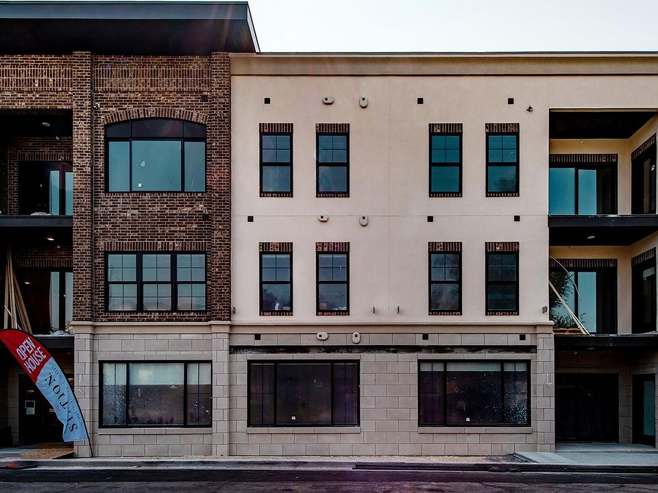 1st image of 2240 E Laney Ave #104