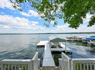 1824 N Shore Dr, Delavan, WI 53115