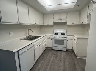 4119 Van Buren Blvd APT 25, Riverside, CA 92503