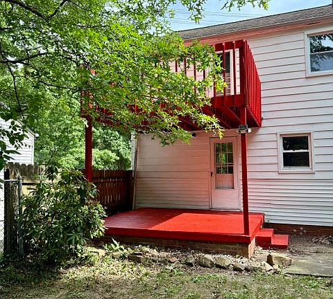 4th image of 4233 Bluestone Rd